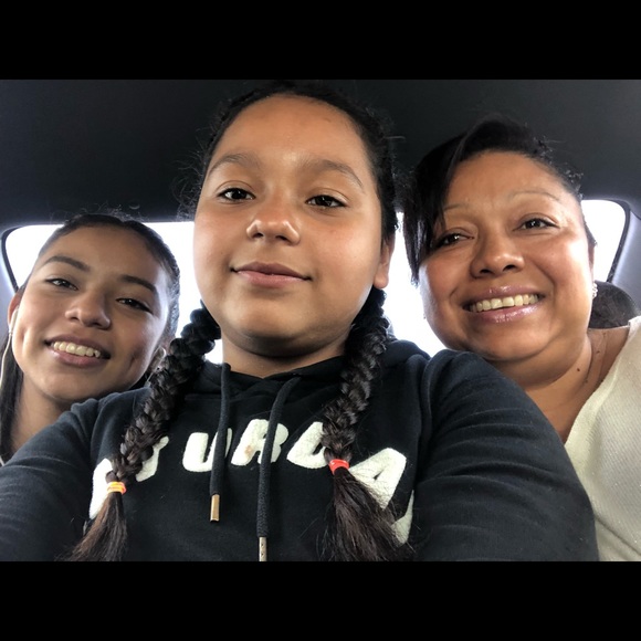 Meet your Posher, Silvia - Picture 1 of 1